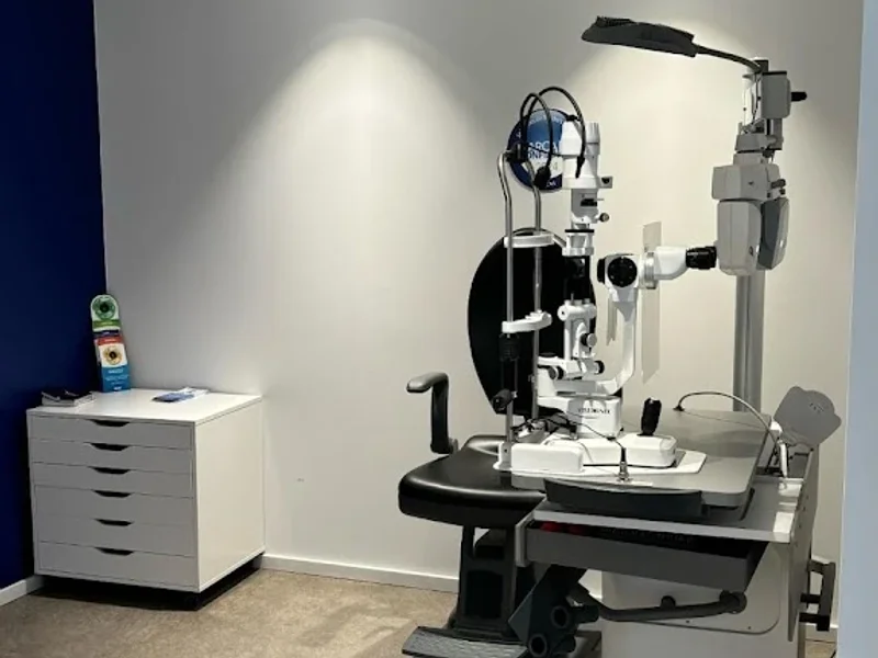 Ópticas MultiOpticas Av. República Lisboa