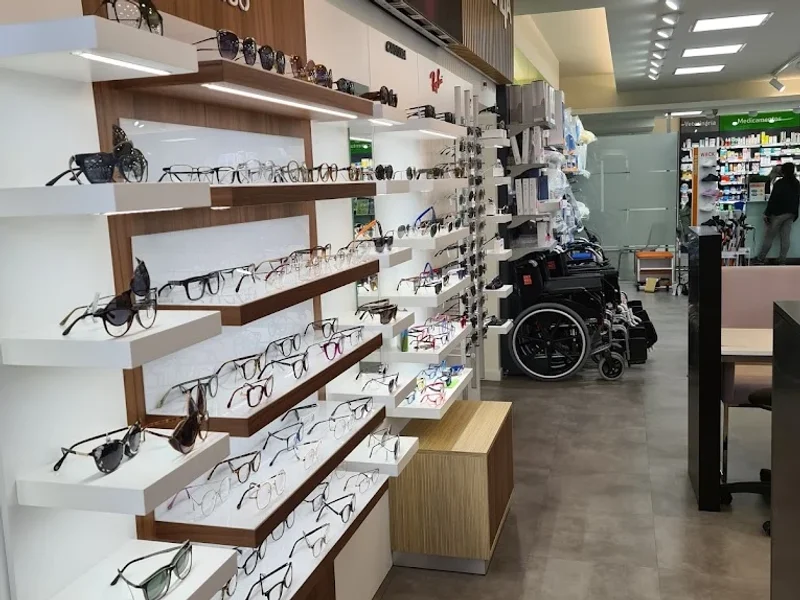 Opticalia Farmacia Silveira