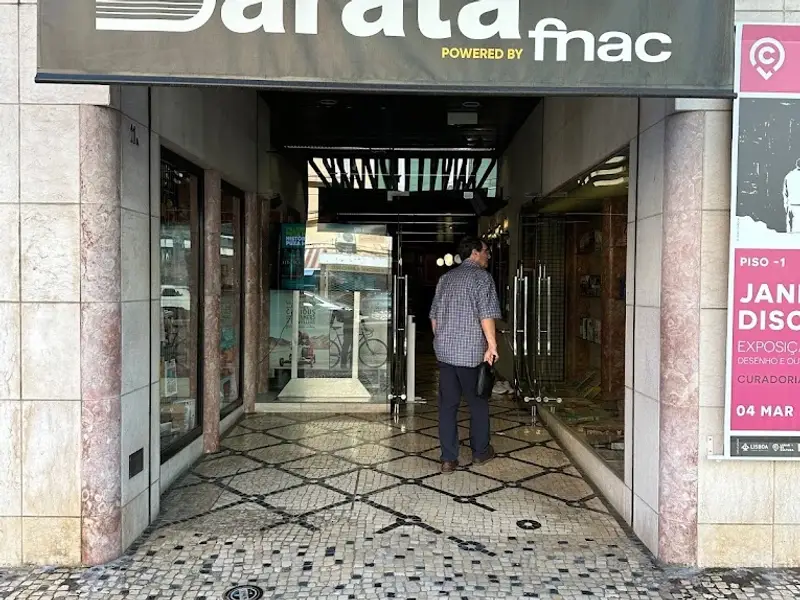 Livraria Barata