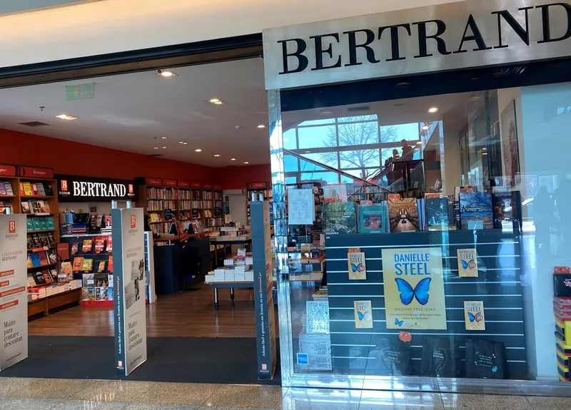 Livraria Bertrand - Campus São João