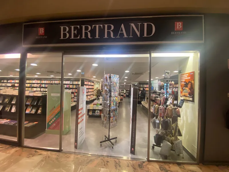 Livraria Bertrand - Shopping Cidade do Porto