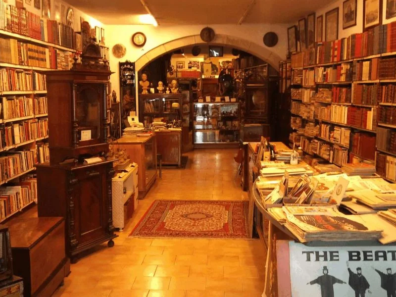 Livraria Chamine da Mota