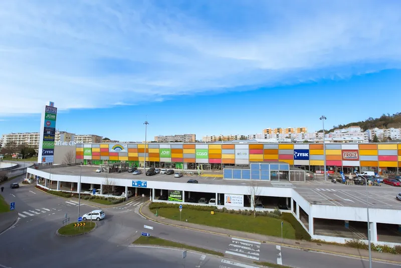 Braga Retail Center