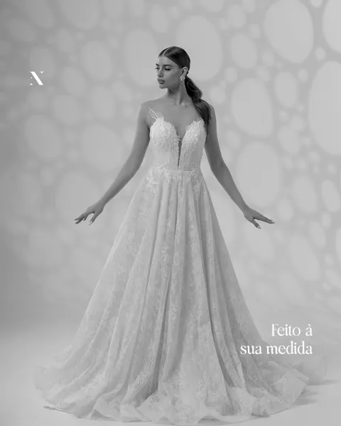 Nadine Dress - Vestidos de Noivas e Festas