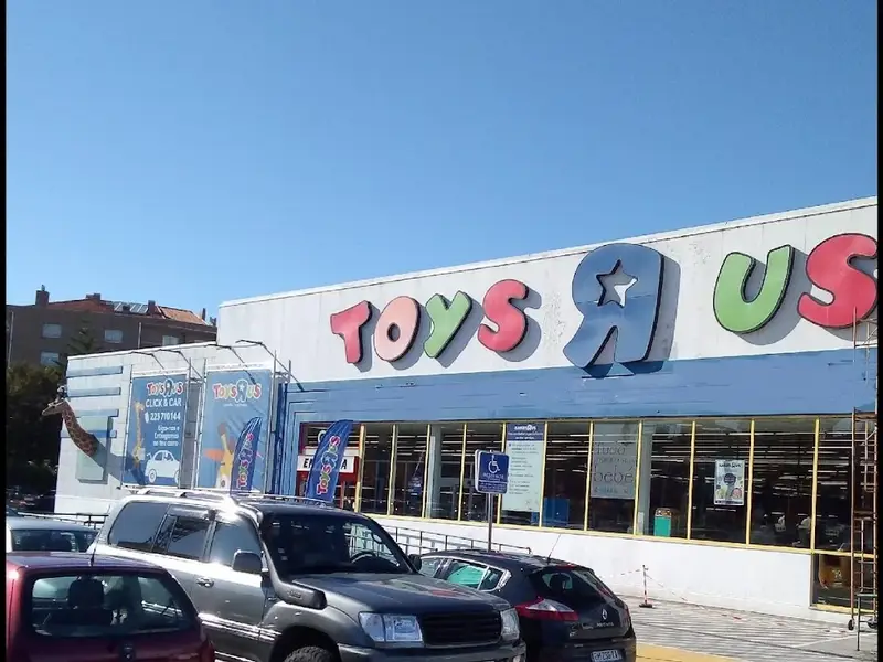Toys"R"Us