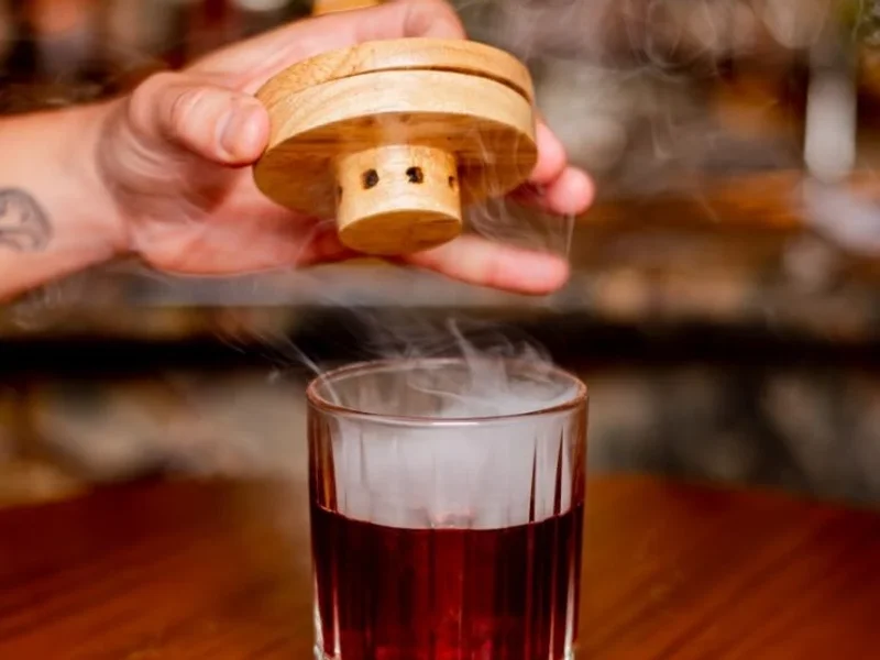 The Royal Cocktail Club