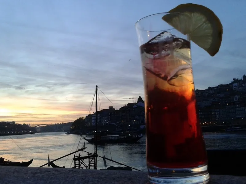 Theophilu's Bar