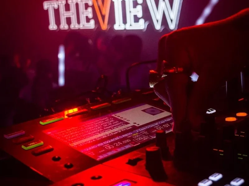 The View - Cais de Gaia