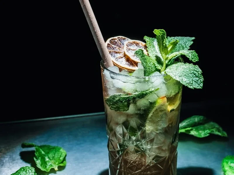 SALTY - Secret Shisha Bar