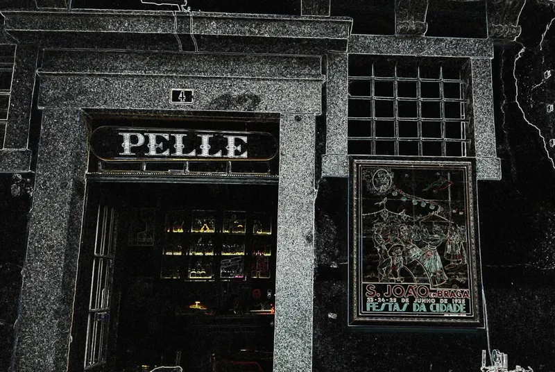 Pelle