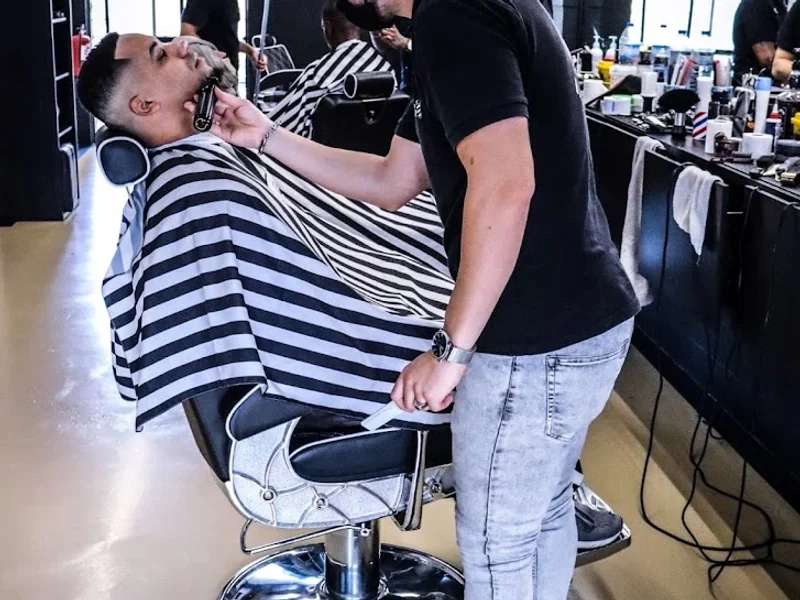 Luís Carlos Barbershop