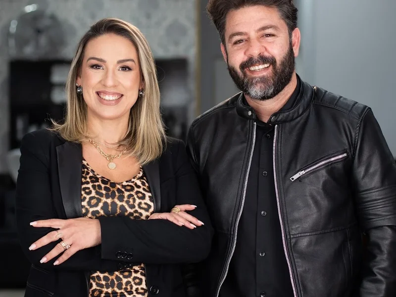 BELLA DONNA & DOM BARBER