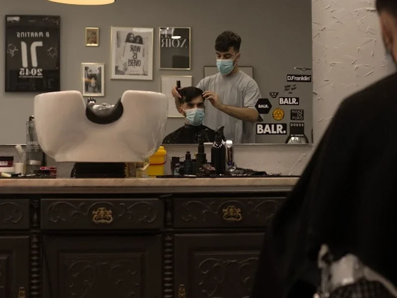 Barbearia Tradicional 71