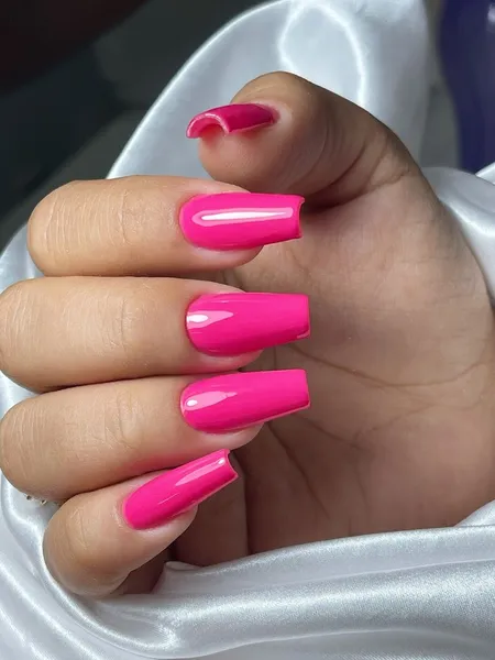 Carol Bueno Unhas de Gel e Fibra de Vidro