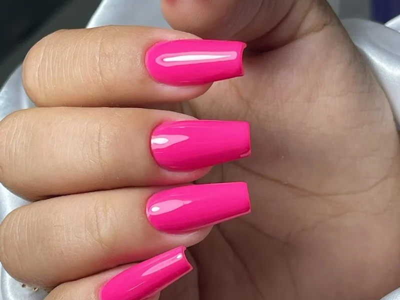 Carol Bueno Unhas de Gel e Fibra de Vidro
