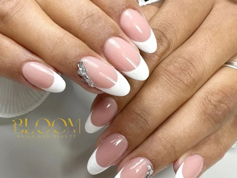 Bloom Studio - Nails and Beauty