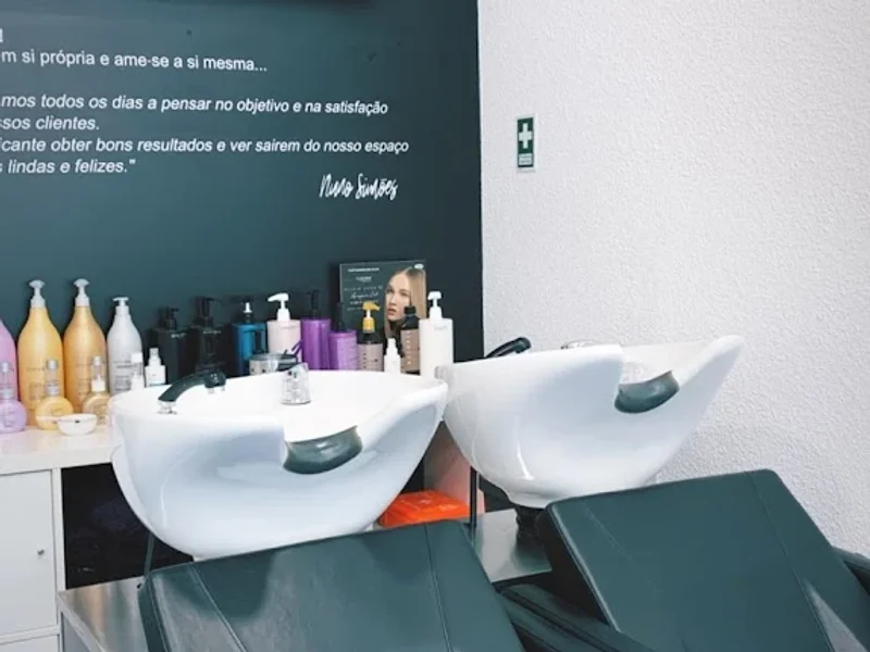 Nuno Simões Cabeleireiros & Estética