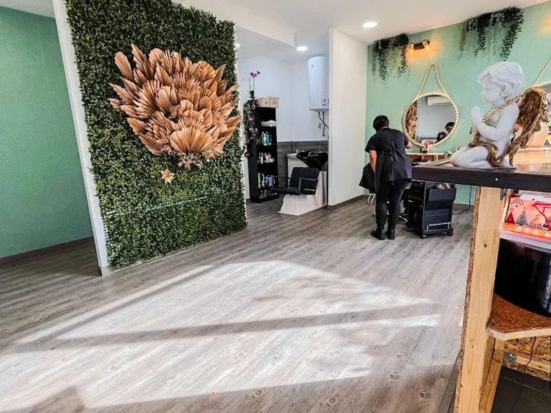 Versátil Sintonia Estética e Cabelos