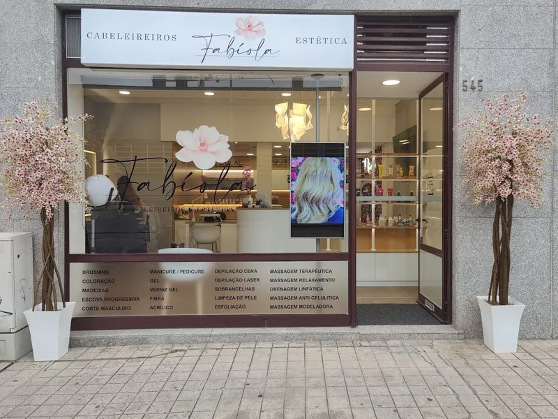 Fabíola Cabeleireiros & Estética