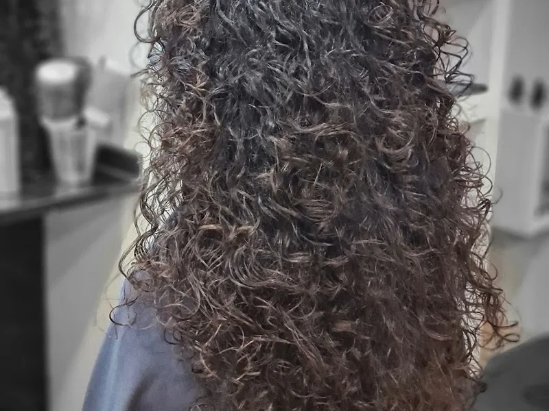 Cléber Almeida Cabeleireiros