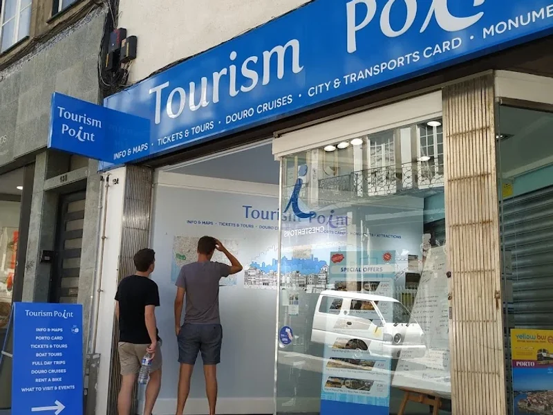 Tourism Point - Mouzinho