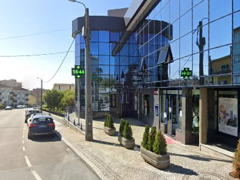 Clinica Medicina Dentaria Sete Caminhos