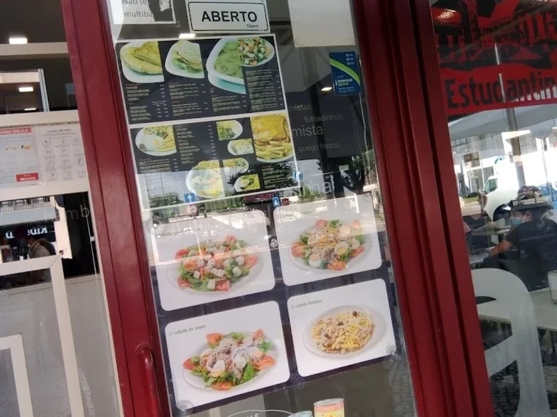 À Esquina Do Magalhães