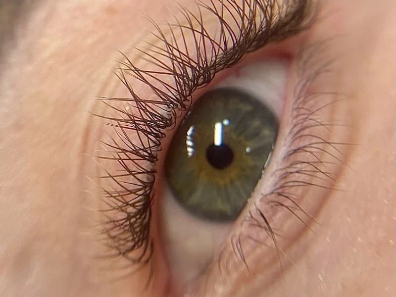 Nicole Usier Lashes | Extensão de pestanas