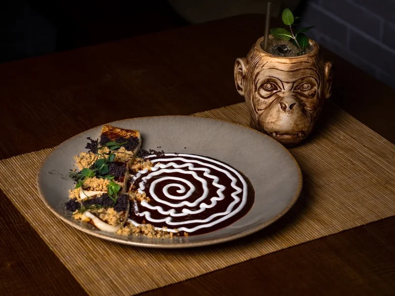 Hoja Santa - cocina y coctelería mexicana