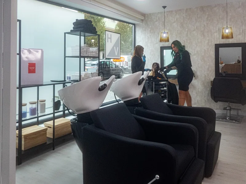 Volt'Hair Parlour