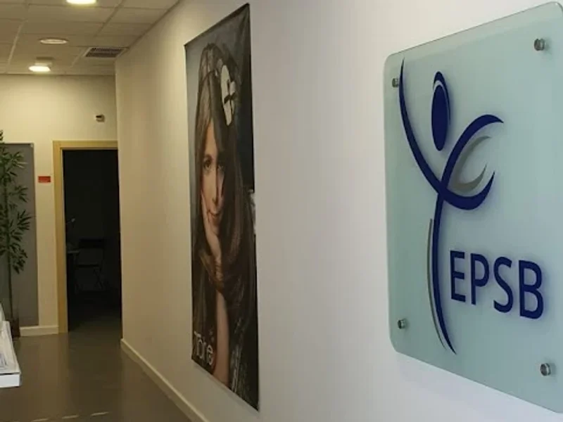 Escola Profissional de Saúde e Beleza FRG