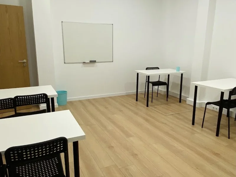 Além Escola - Centro de Estudos