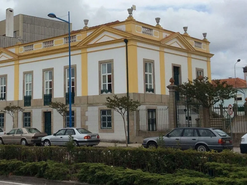 UNAVE - Associação para a Formação Profissional e Investigação da Universidade de Aveiro