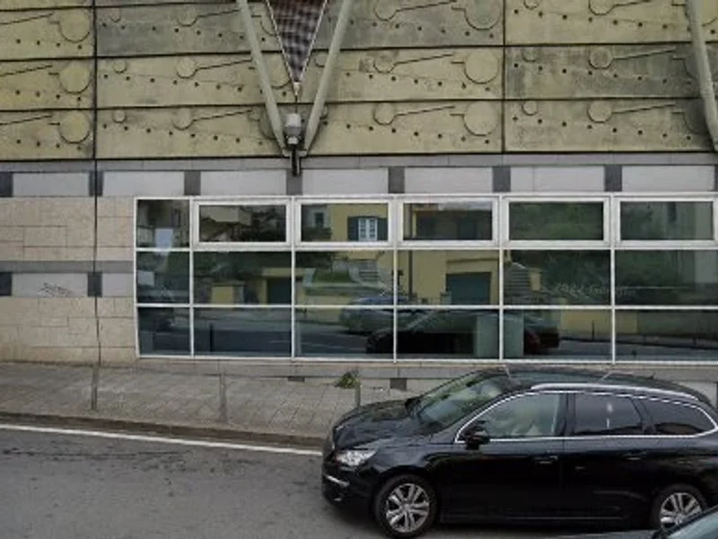 Perfumes & Companhia - Estação Viana Shopping