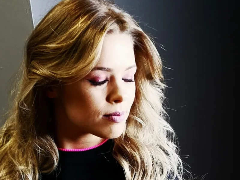 Fatima santos hairstyling