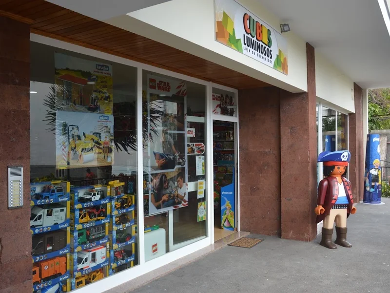 Cubos Luminosos | Santo António