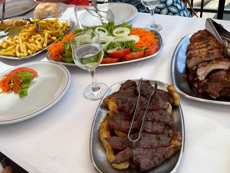 Churrasqueira Cabanas