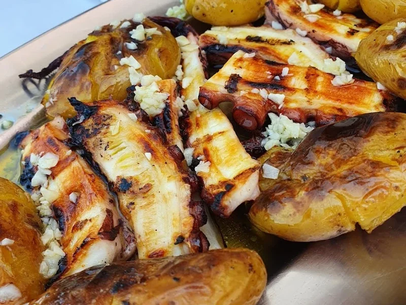 Churrasqueira 2 Palmeiras