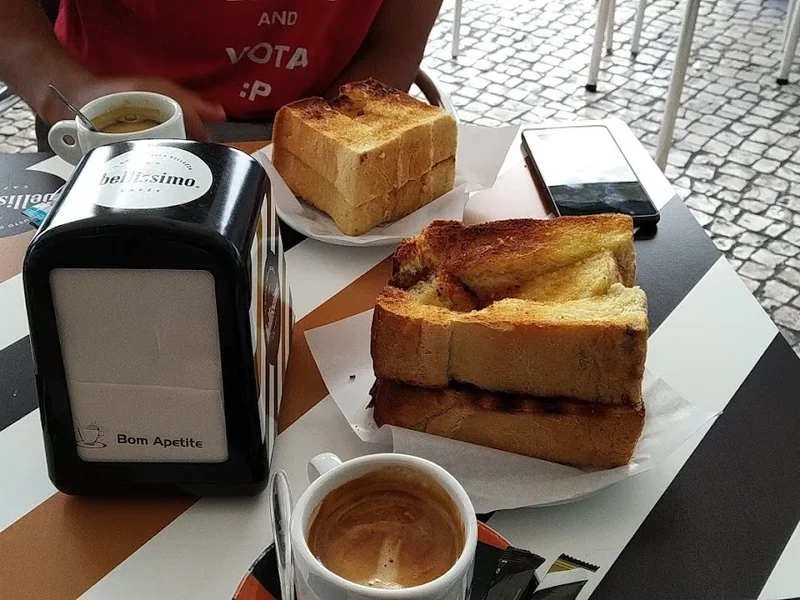 Café e Pão Quente "Lis Doce"