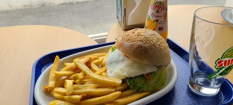 Pão de Alcobaça-Café Parque