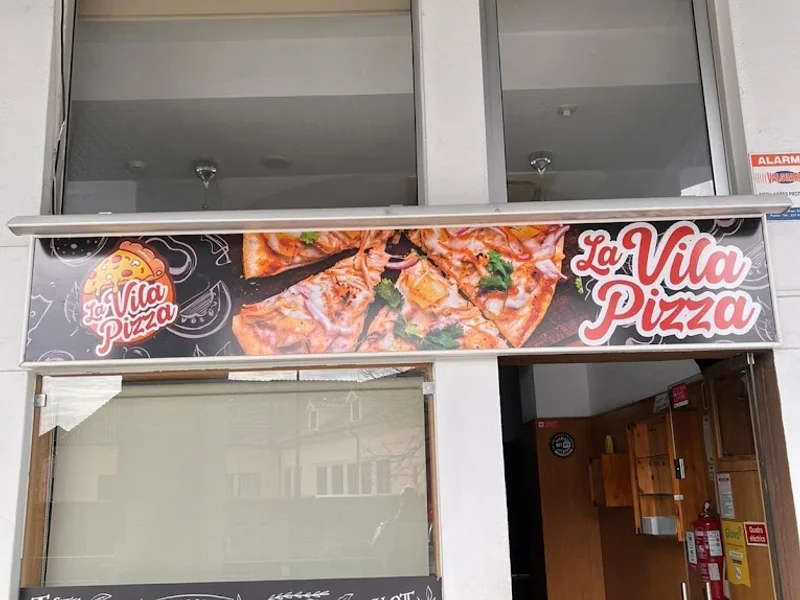 La Vila Pizza (Turkish kebab and franch taco)