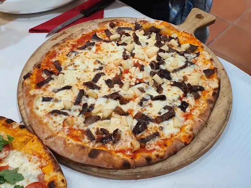 Pizzaria Forno a Lenha