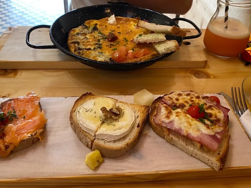 Bruncheria - Fresh Food & Smoothies