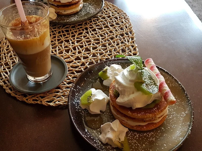 Nada Convencional - Lunch & Brunch
