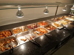 restaurantes com buffet no Faro Faro