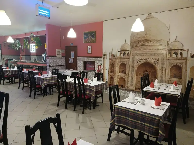Taj Mahal Restaurante Indiano