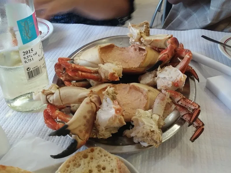 Actividades Hoteleiras O Pe De Galo, Lda.