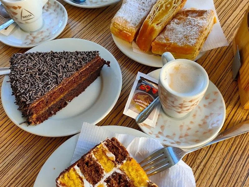 Pastelaria Santa Clara