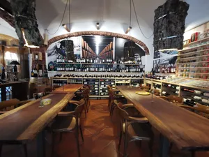 bares para beber cocktails no Silves Faro