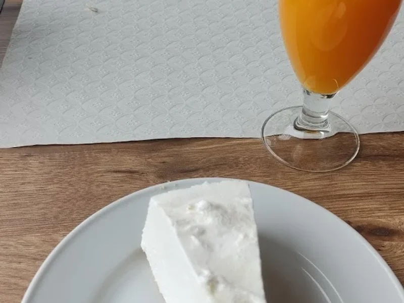 Pão Quente Da Estação, Lda